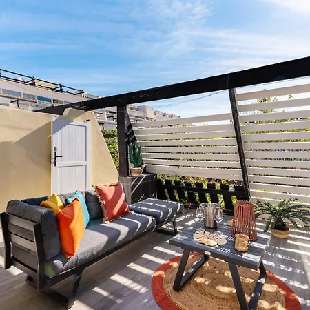 Urban Muse - Cosy - Terrasse - Port Nature Village Naturiste - Parking Apartment *